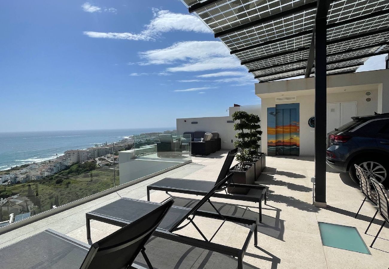 Hus i Torrox Costa - Luksushus Mirador Calaceite Torrox Costa, med privat pool, jacuzzi og wellness