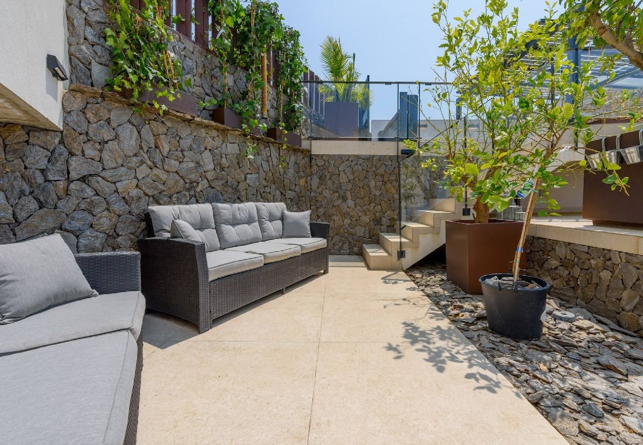 Hus i Torrox Costa - Luksushus med privat pool, jacuzzi og wellness-spa