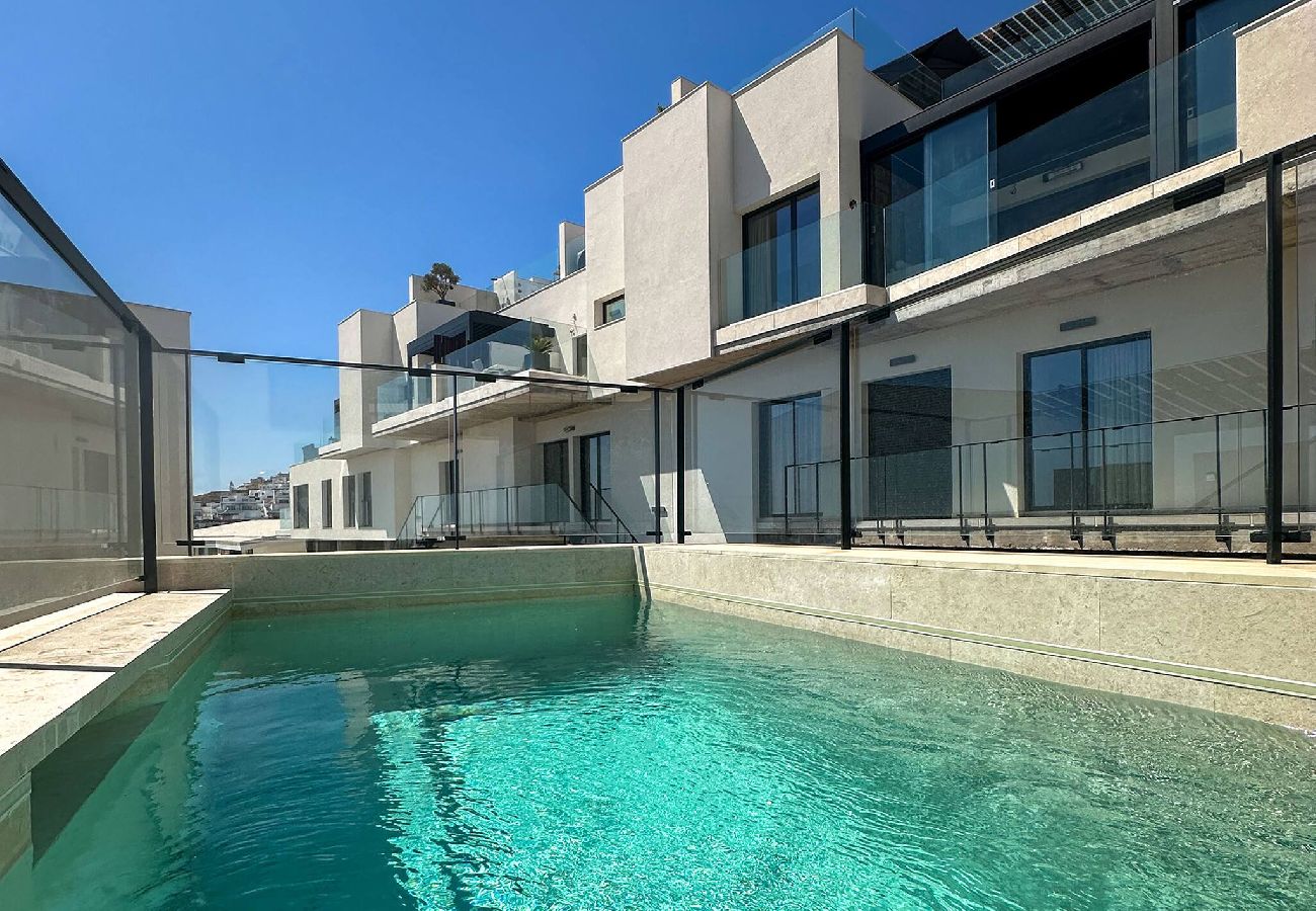 Hus i Torrox Costa - Luksushus med privat pool i El Mirador Calaceite Torrox Costa