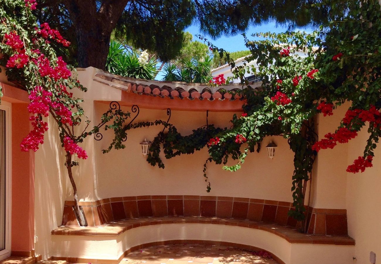Villa i Marbella - Villa Monterray, Royal Beach, Calahonda - Villa ved stranden