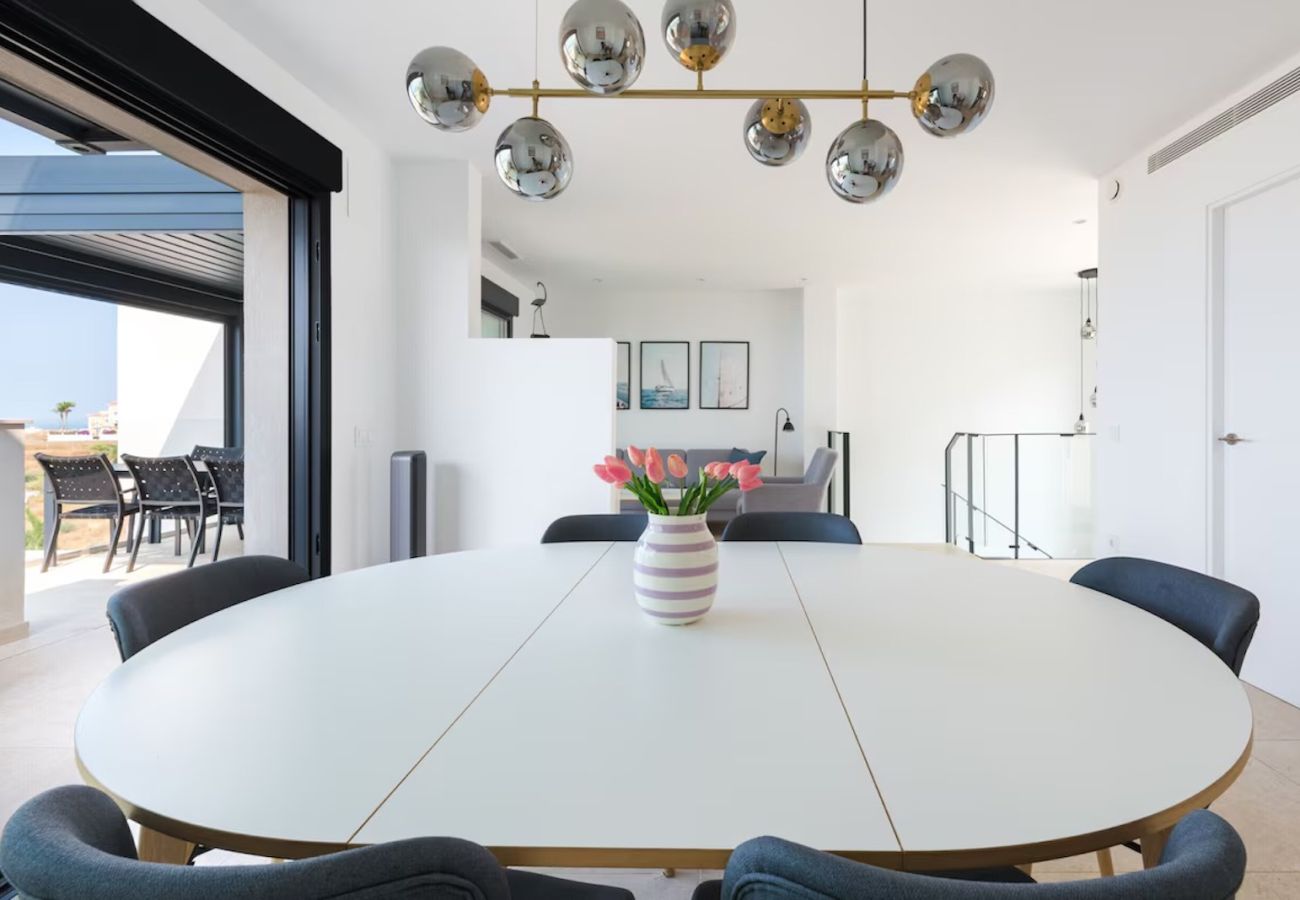 Casa en Torrox Costa - Casa con spa y piscina privados, con acceso a sauna y gimnasio