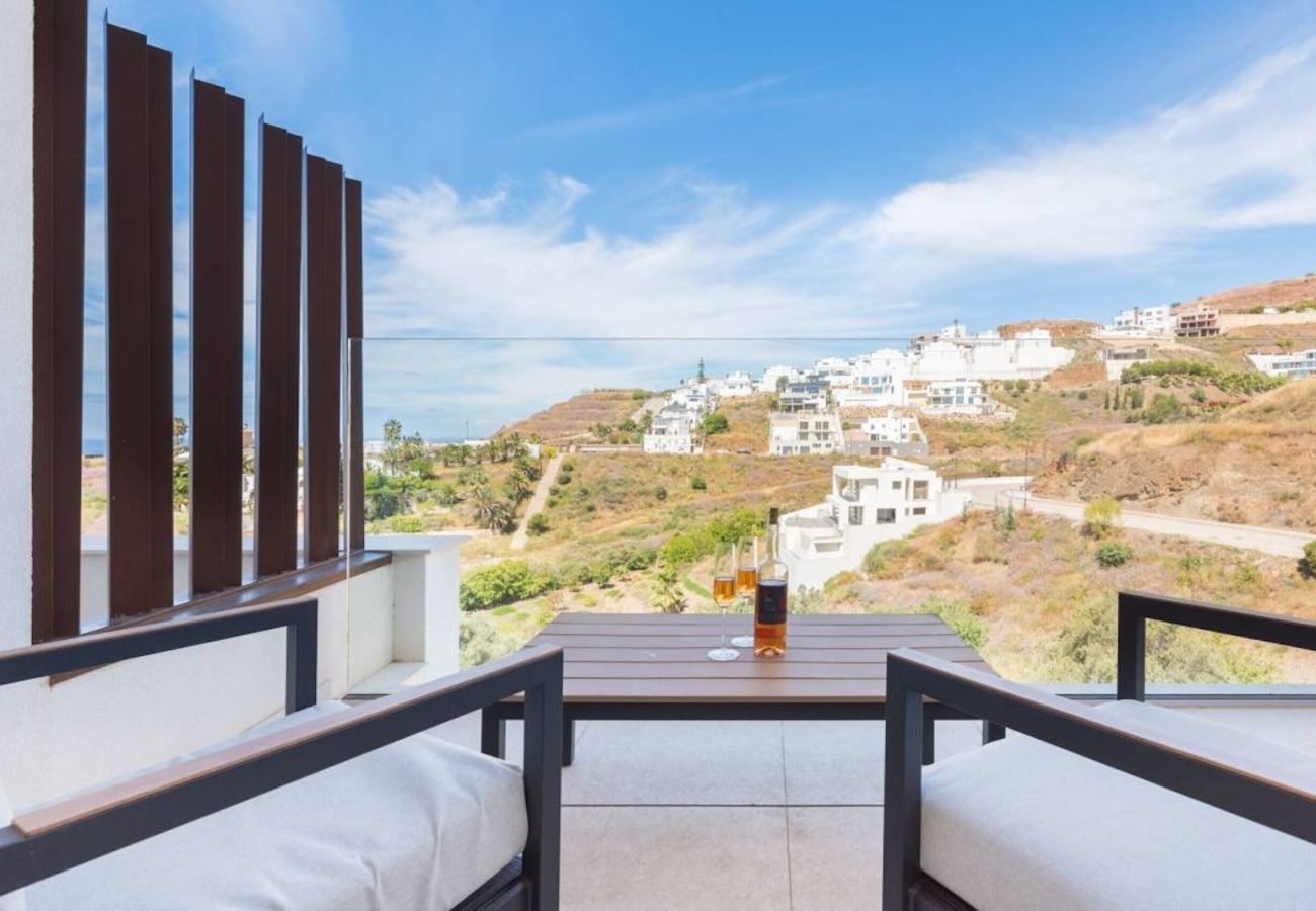 Casa en Torrox Costa - Impresionante casa con jacuzzi privado y vistas al mar