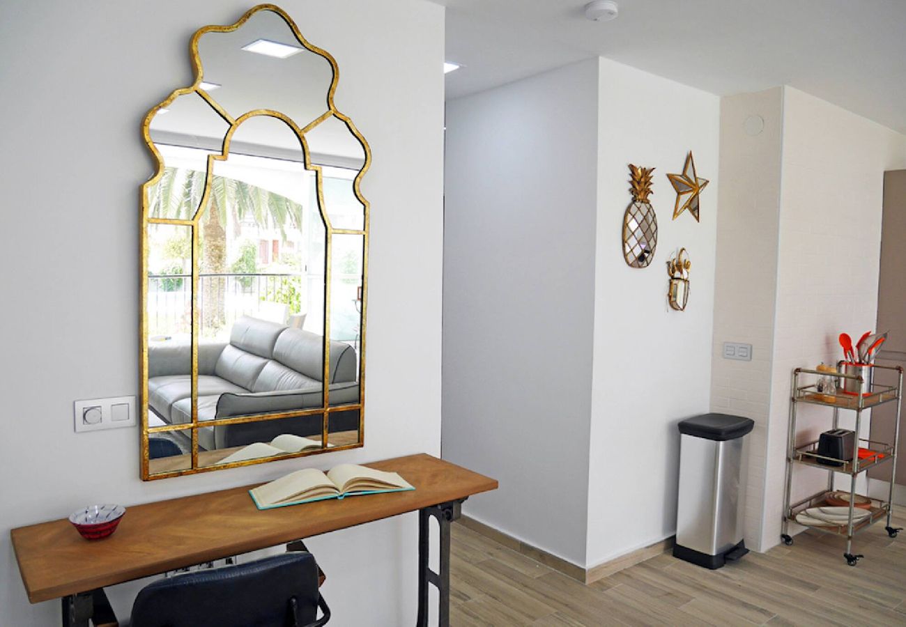 Apartamento en Nerja - Neenie's Nerja, Apartamento Carabeo