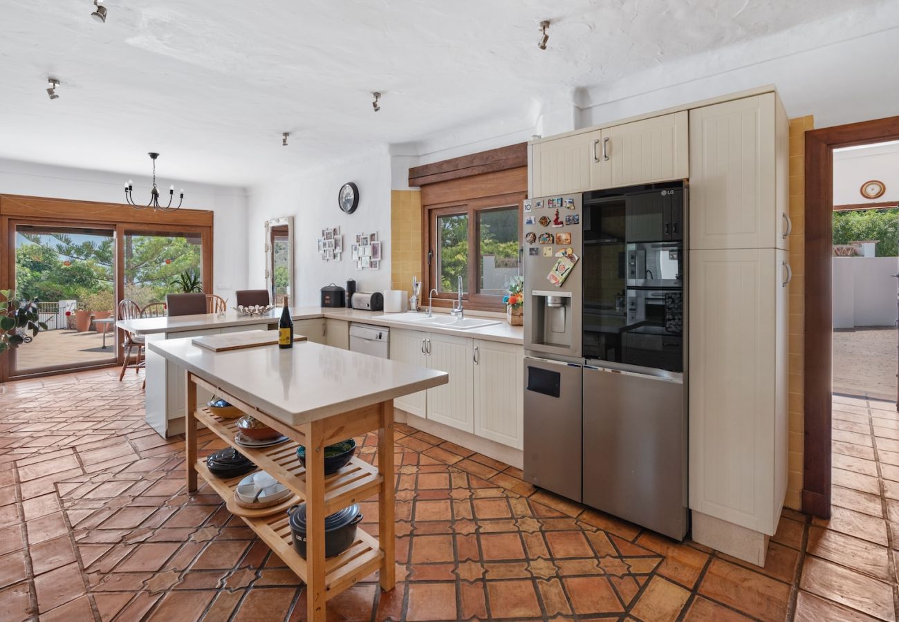 Villa en Frigiliana - Impresionante villa de 4 dormitorios con piscina privada y vistas espectaculares