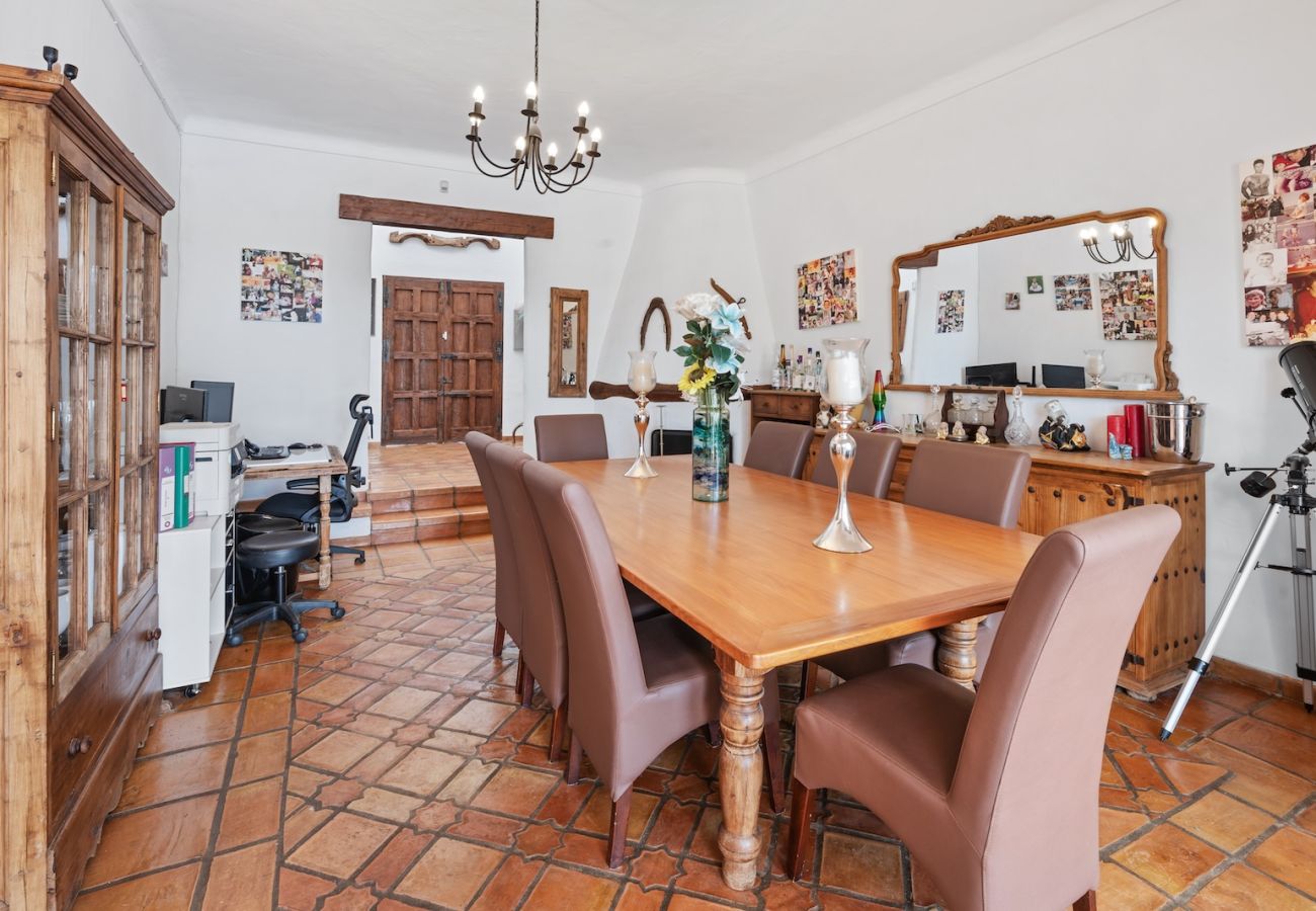 Villa en Frigiliana - Impresionante villa de 4 dormitorios con piscina privada y vistas espectaculares