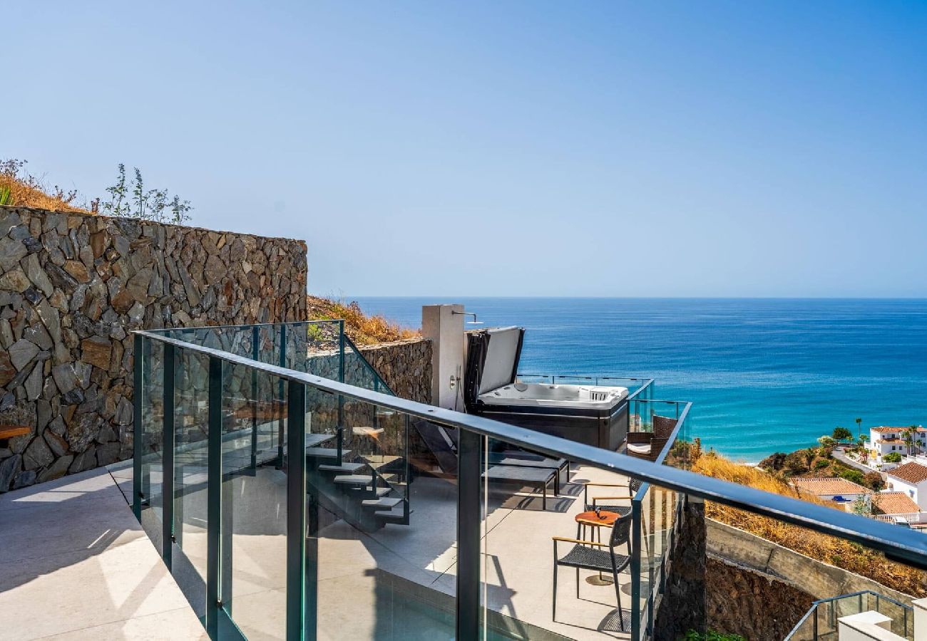 House in Torrox Costa - Luxury House Mirador Calaceite Torrox Costa, with Private Pool Jacuzzi and Wellness