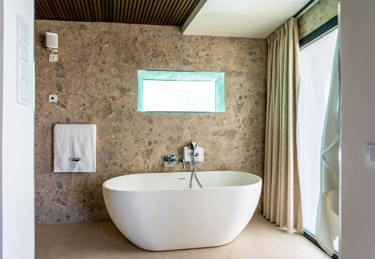 House in Torrox Costa - Luxury House Mirador Calaceite Torrox Costa, with Private Pool Jacuzzi and Wellness