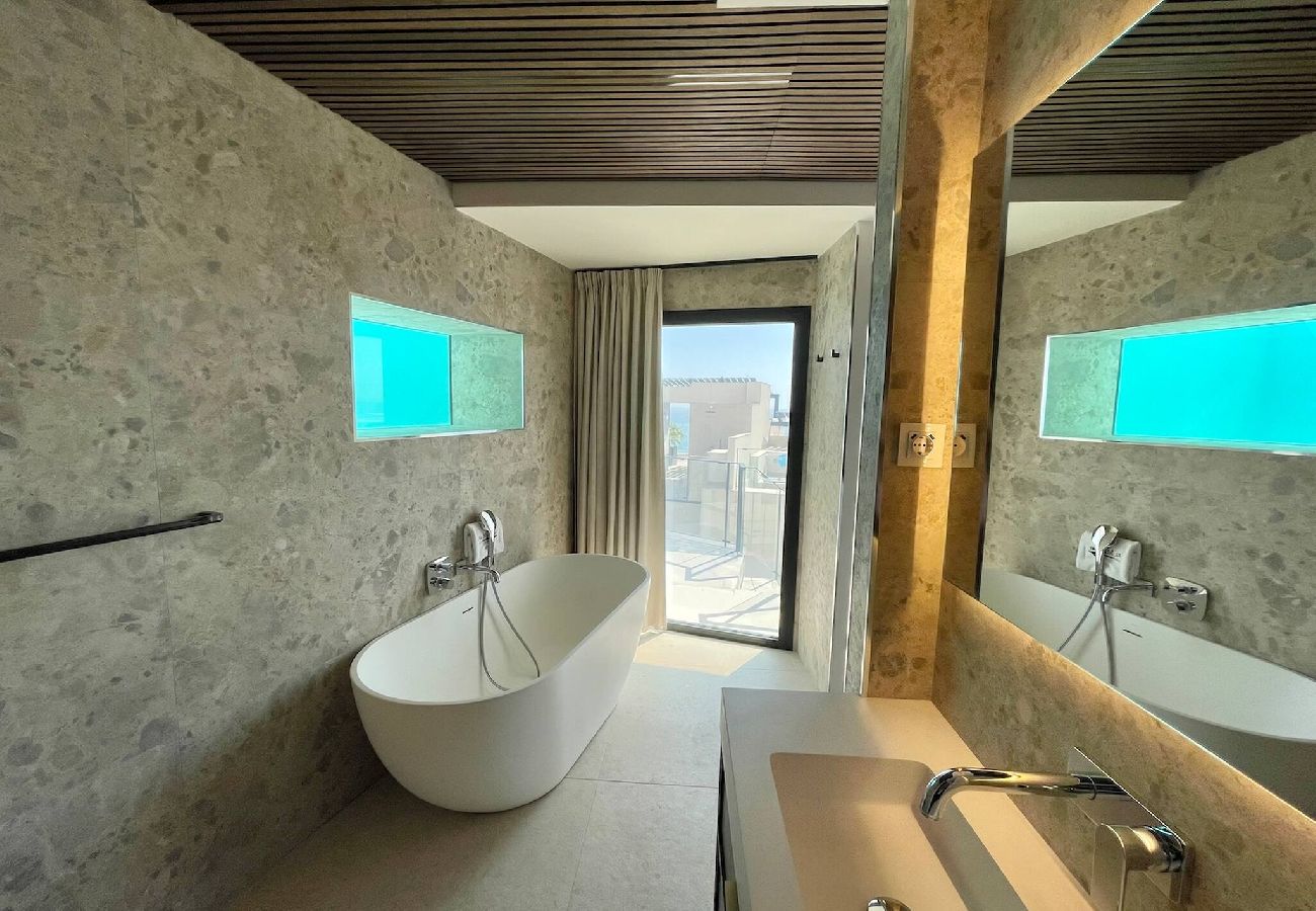 House in Torrox Costa - Luxury House Mirador Calaceite Torrox Costa, with Private Pool Jacuzzi and Wellness
