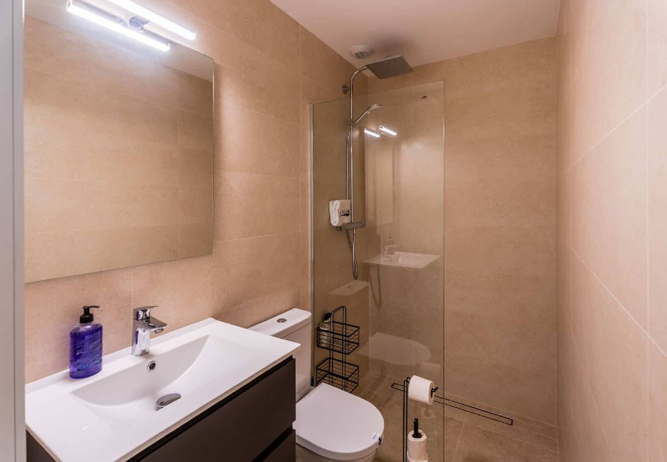 Villa in Torrox - Luxury House with Jacuzzi and Wellness centre, Hus 16