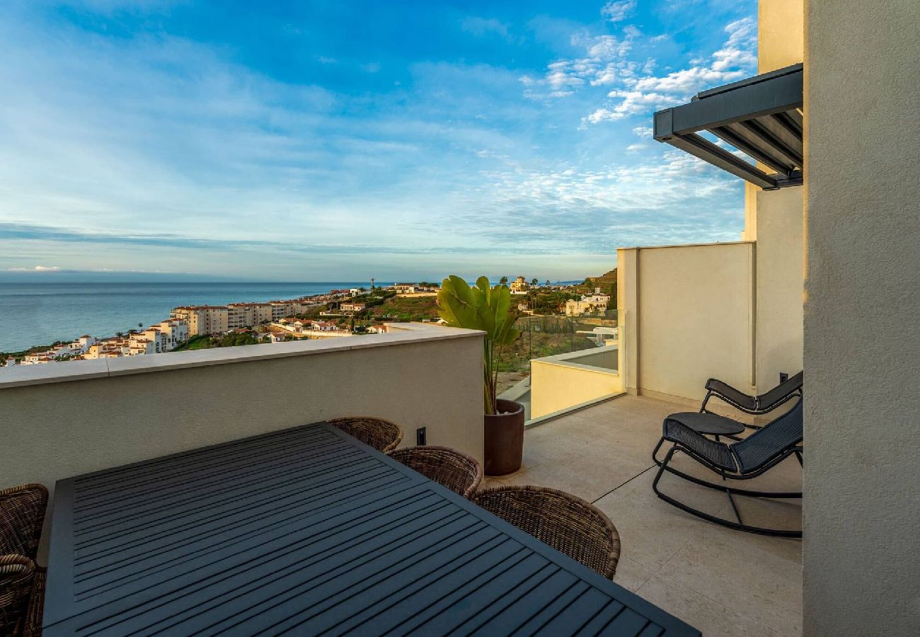 Villa in Torrox - Luxury House with Jacuzzi and Wellness centre, Hus 16