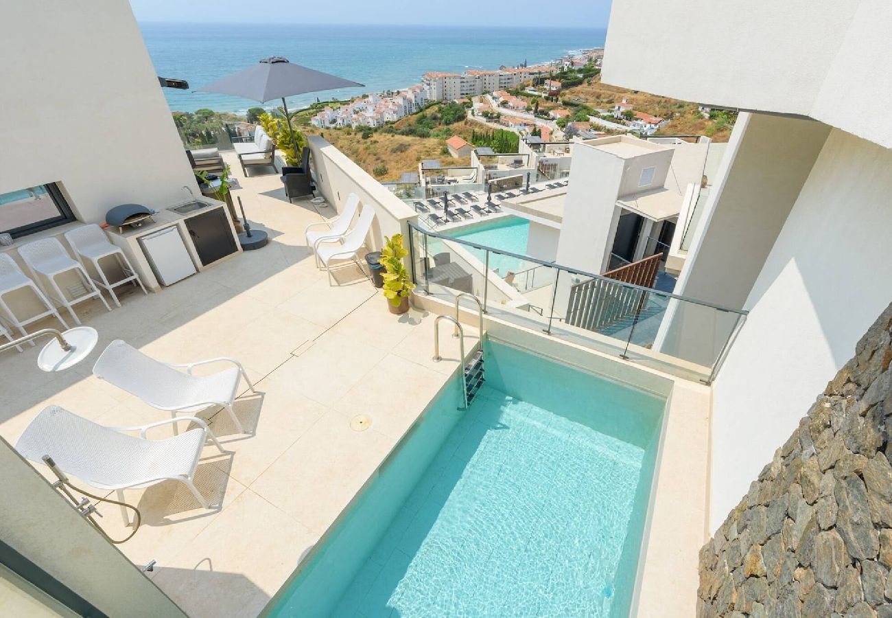 House in Torrox Costa - Luxury House with Private Pool, Jacuzzi and Wellness Spa