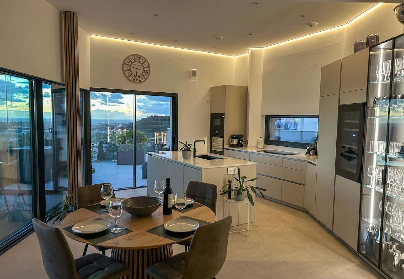 House in Torrox Costa - Luxury House with Private Pool, Jacuzzi and Wellness Spa