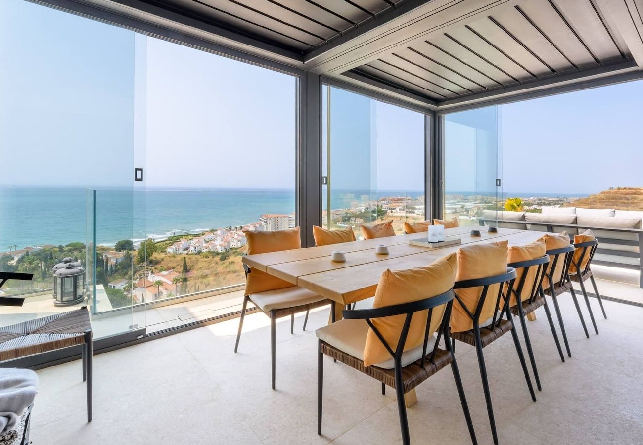 House in Torrox Costa - Luxury House with Private Pool, Jacuzzi and Wellness Spa