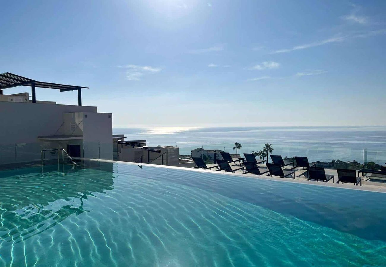 House in Torrox Costa - Luxury House with Private Pool, Jacuzzi and Wellness Spa