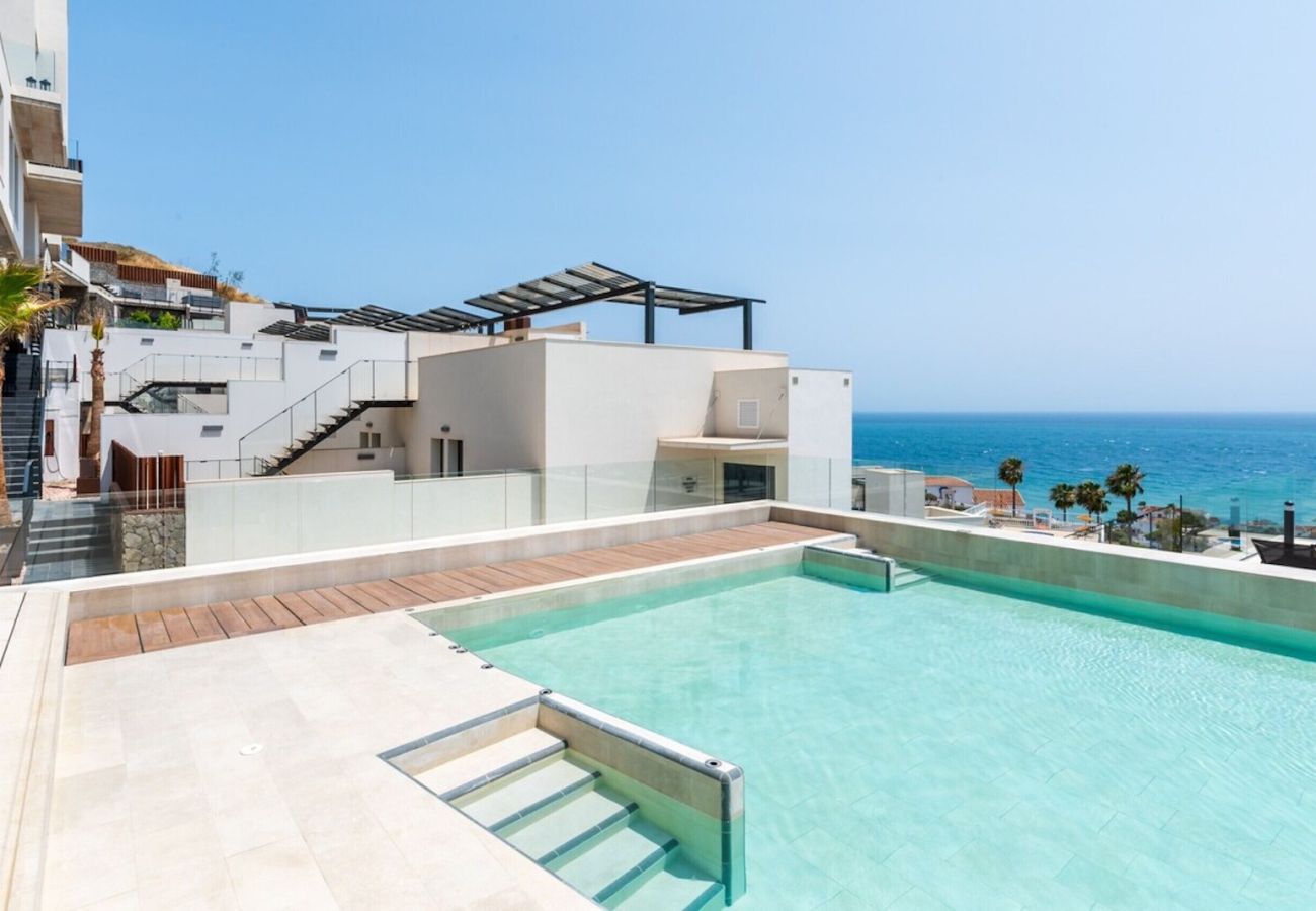 House in Torrox Costa - House with Private Spa and Pool, with access to Sauna and Gym
