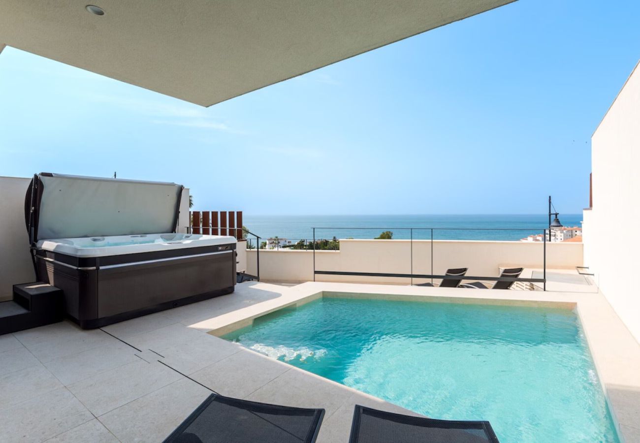 House in Torrox Costa - House with Private Spa and Pool, with access to Sauna and Gym