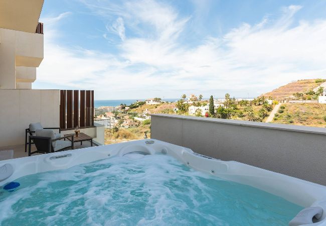House in Torrox Costa - Stunning House with Private Jacuzzi and Sea views
