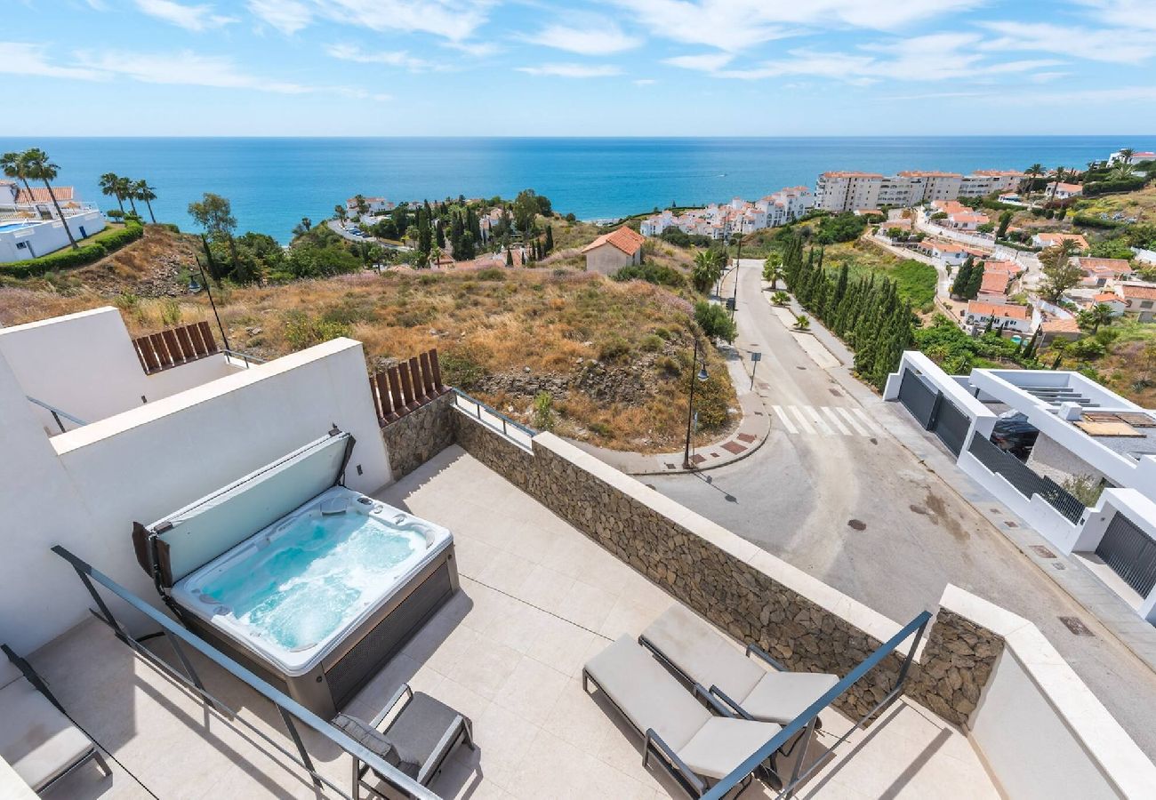 House in Torrox Costa - Luxury Villa with Private Pool and Hot Tub - access to gym, sauna & wellness centre