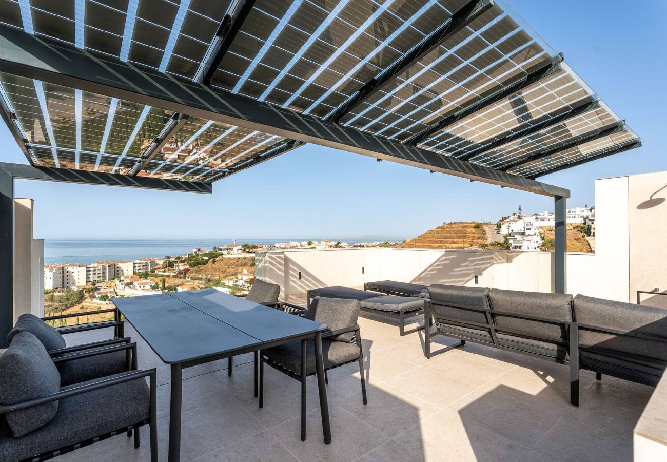 House in Torrox Costa - Luxury Villa with Private Pool and Hot Tub - access to gym, sauna & wellness centre