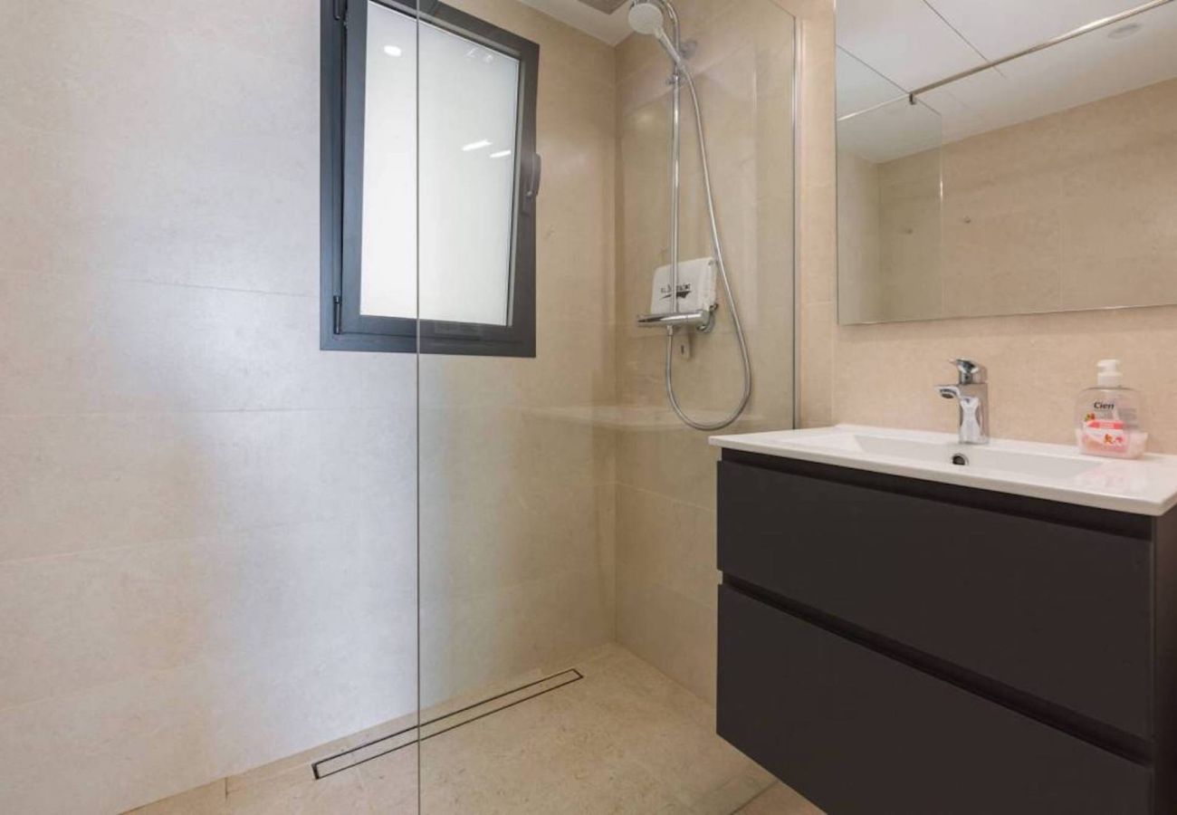 House in Torrox Costa - Luxury Villa with Private Pool and Hot Tub - access to gym, sauna & wellness centre