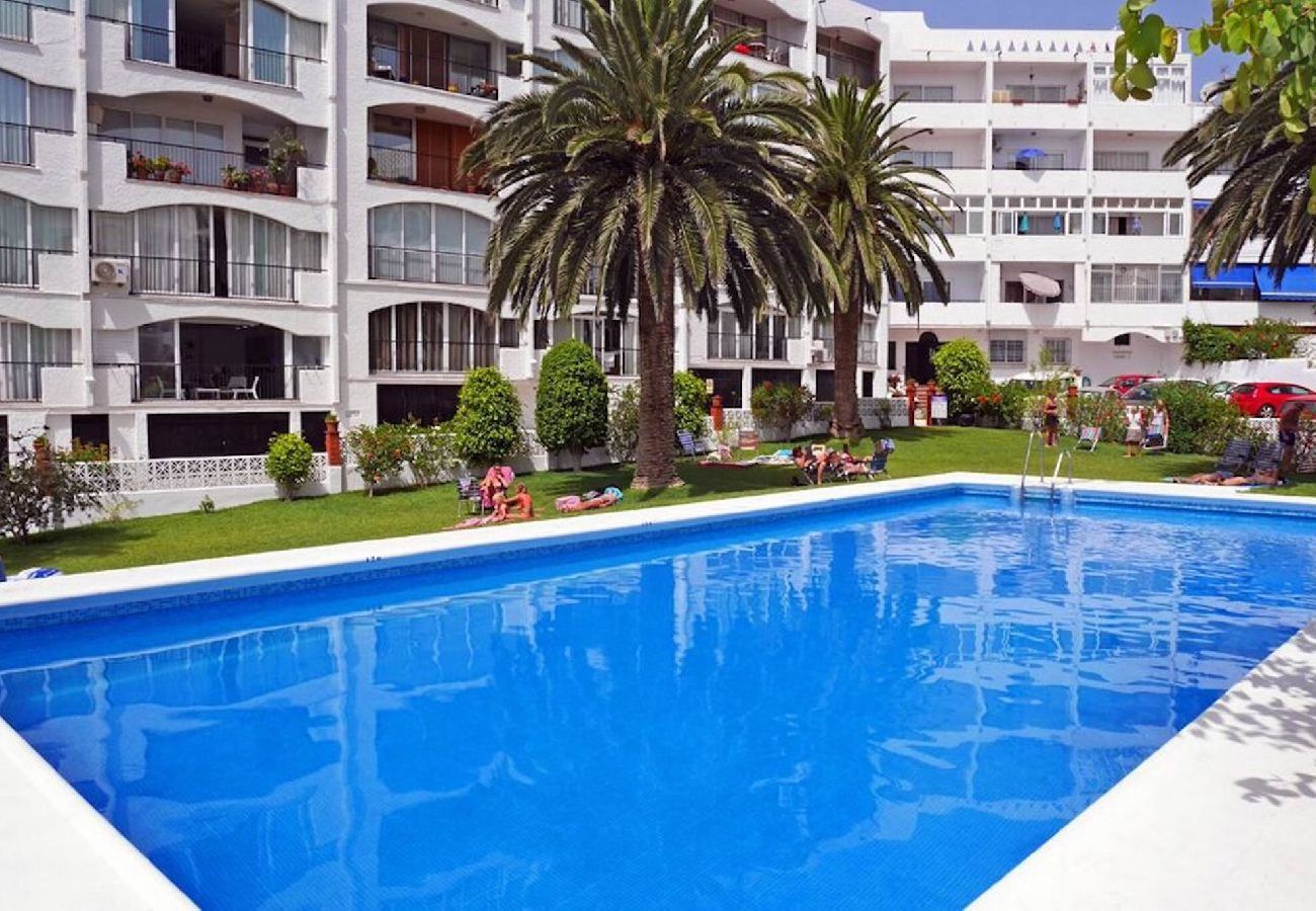 Apartment in Nerja - Neenie’s Nerja, Carabeo Apartment 