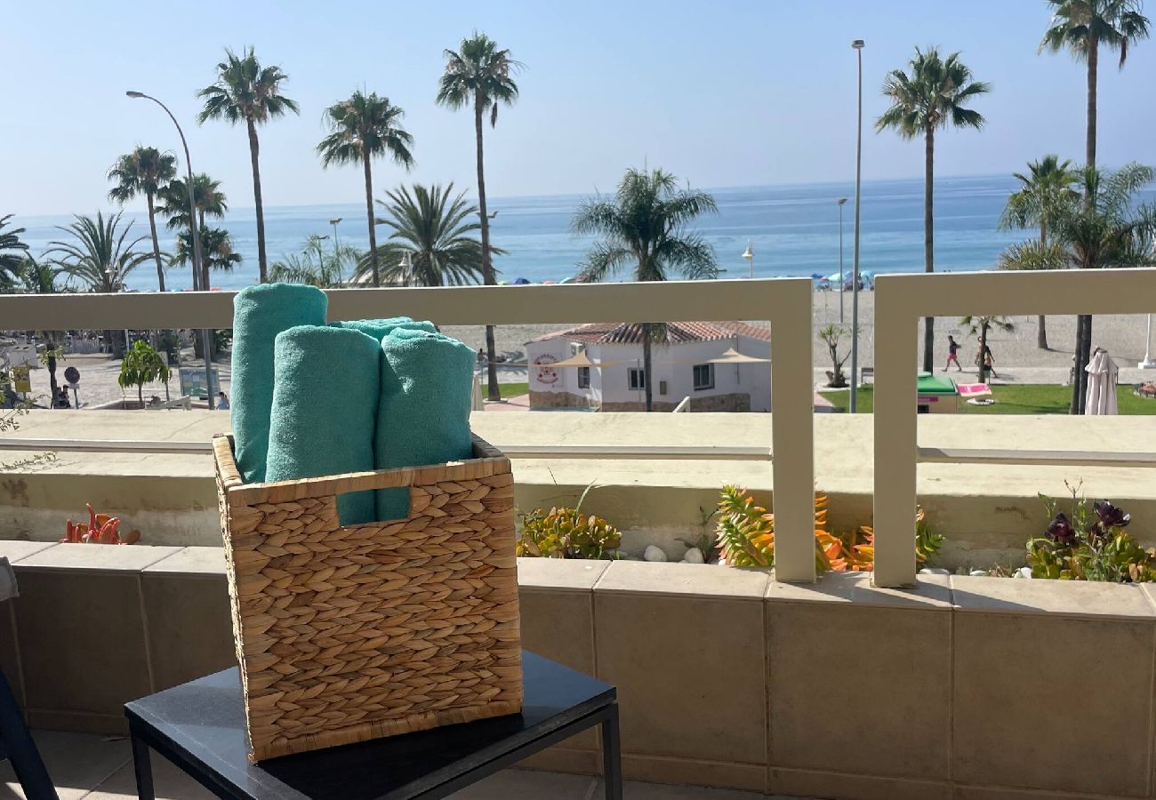 Apartment in Nerja - Apartment on Frontline Burriana Beach, Nerja 
