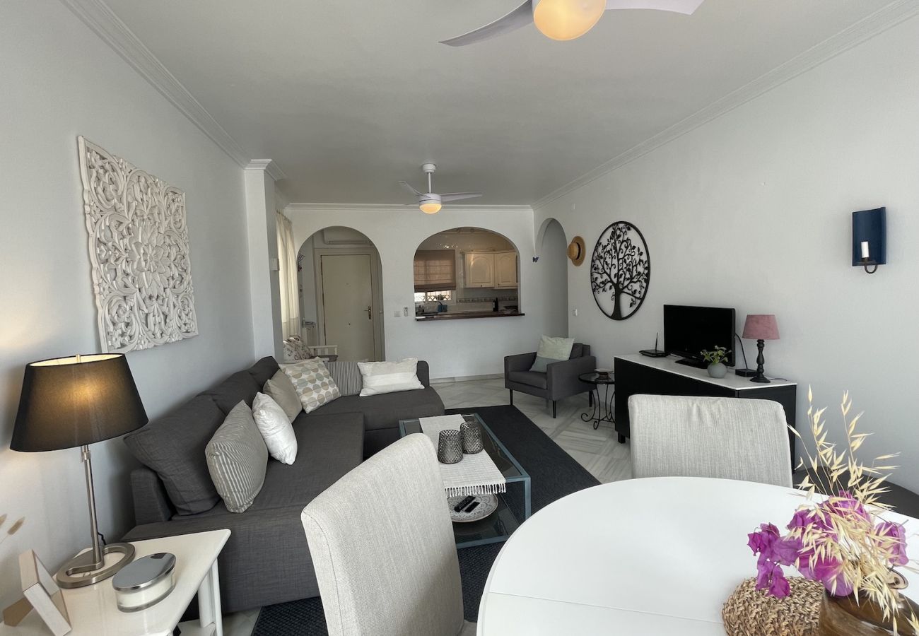 Apartment in Nerja - Miramar Nerja - Spacious apartment near Burriana beach with pool