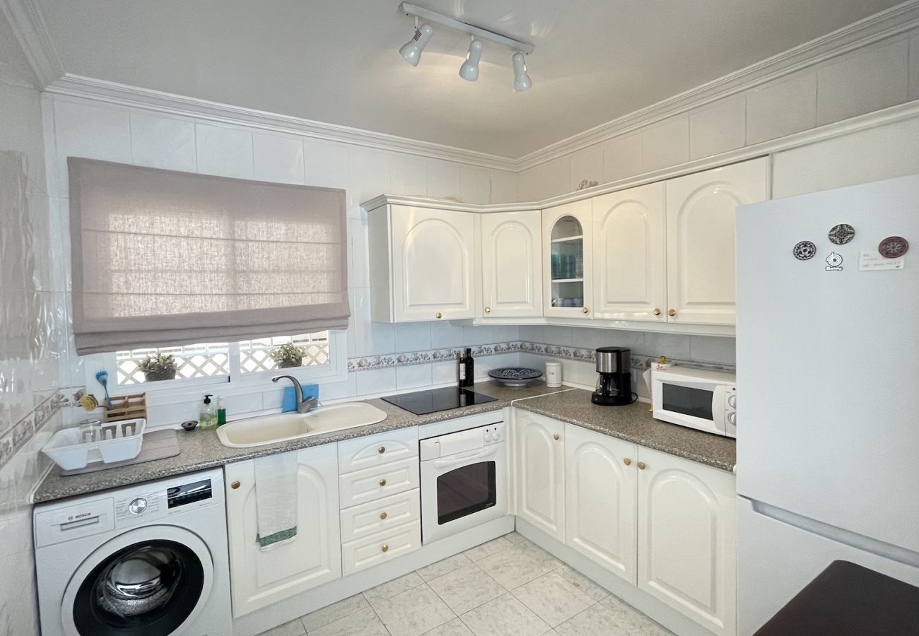 Apartment in Nerja - Miramar Nerja - Spacious apartment near Burriana beach with pool