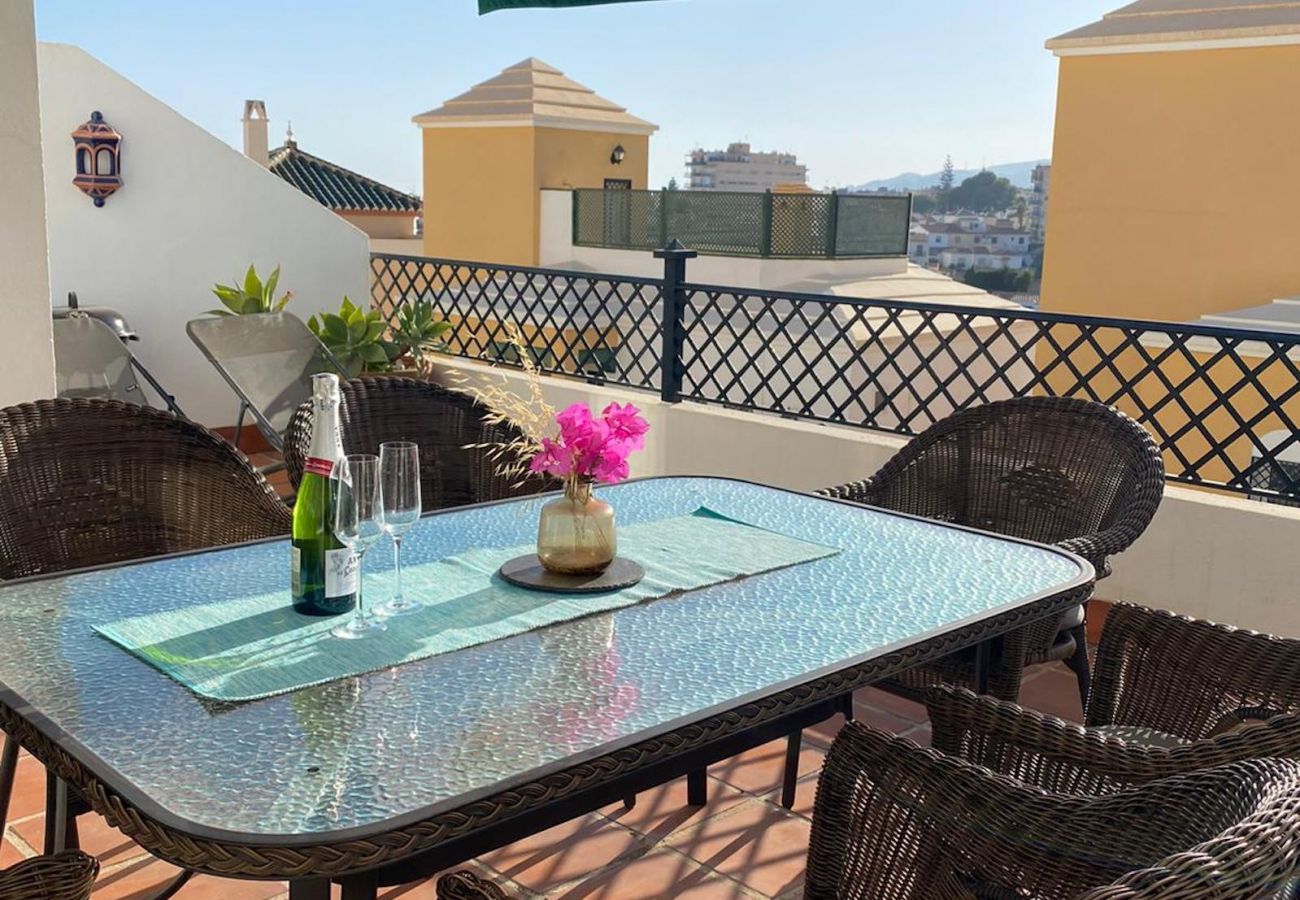 Apartment in Nerja - Miramar Nerja - Spacious apartment near Burriana beach with pool