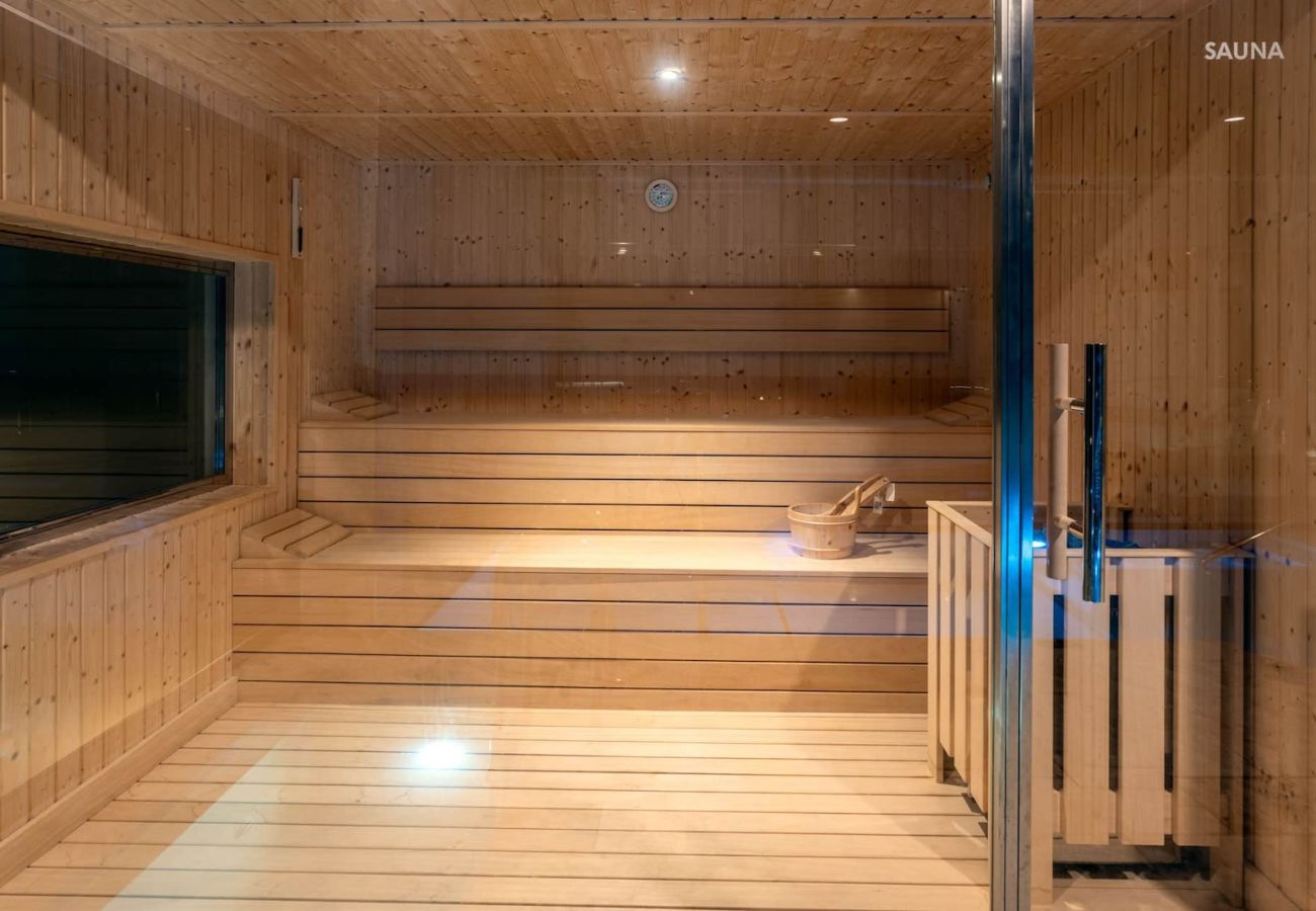 House in Torrox Costa - Modern House with Private Pool and Hot Tub - access to gym, sauna & wellness centre