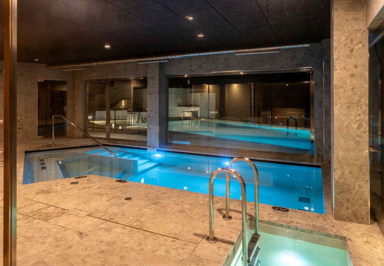 House in Torrox Costa - Modern House with Private Pool and Hot Tub - access to gym, sauna & wellness centre