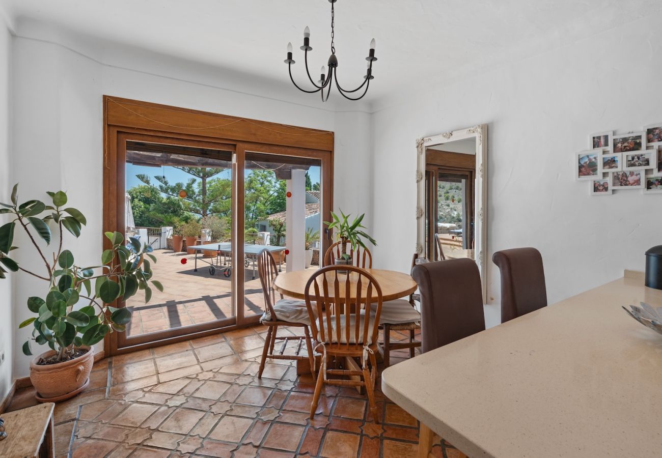 Villa in Frigiliana - Stunning 4 bedroom villa with private pool and spectacular views