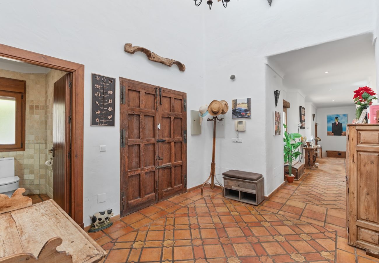 Villa in Frigiliana - Stunning 4 bedroom villa with private pool and spectacular views