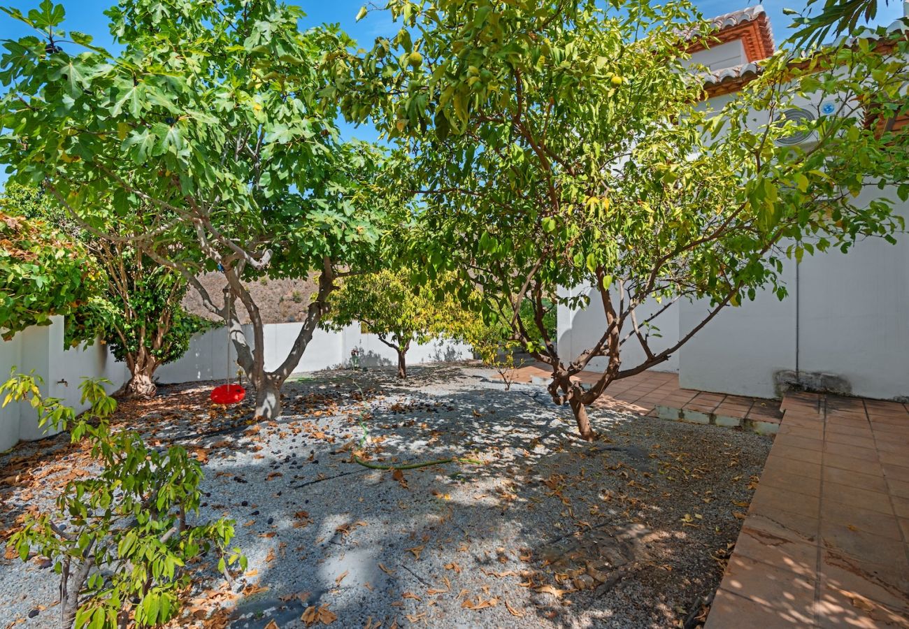 Villa in Frigiliana - Stunning 4 bedroom villa with private pool and spectacular views
