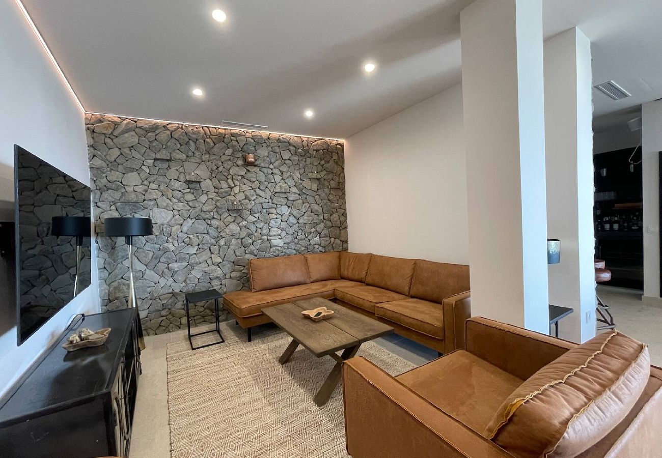 Stuga i Torrox Costa - Luxury House Mirador Calaceite Torrox Costa, with Private Pool Jacuzzi and Wellness