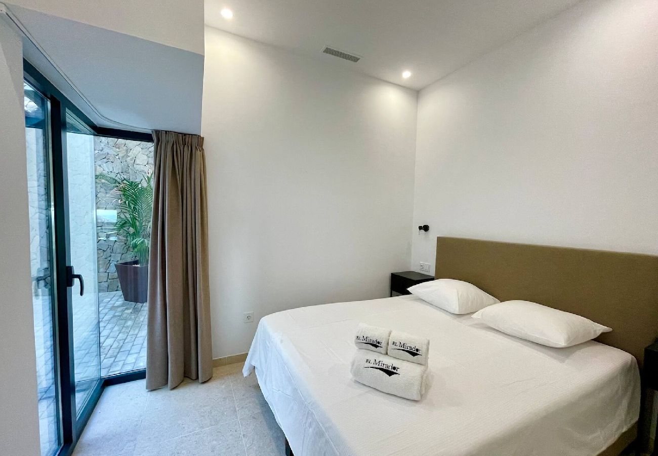 Stuga i Torrox Costa - Luxury House in El Mirador, Torrox Costa