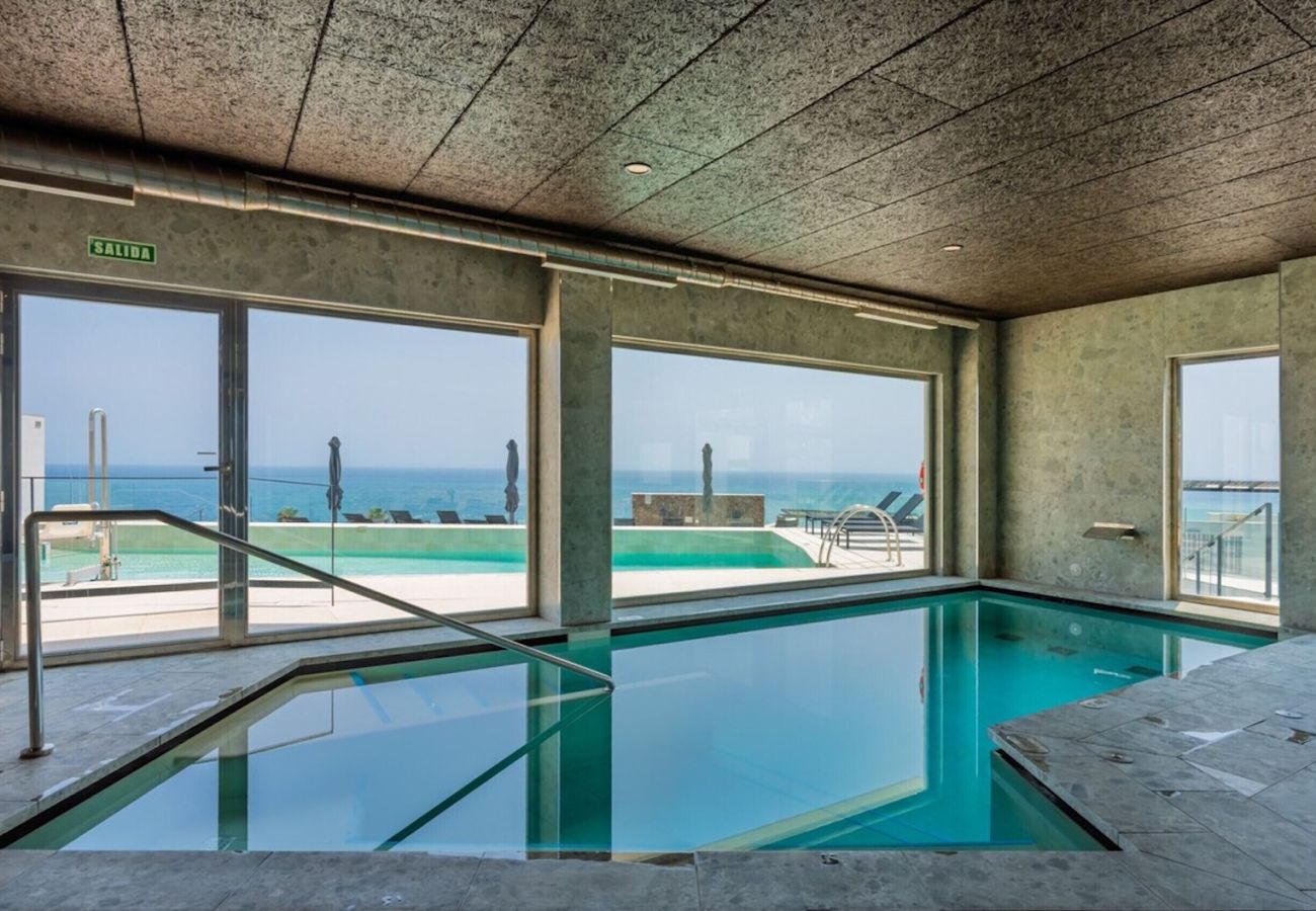 Stuga i Torrox Costa - House with Private Spa and Pool, with access to Sauna and Gym