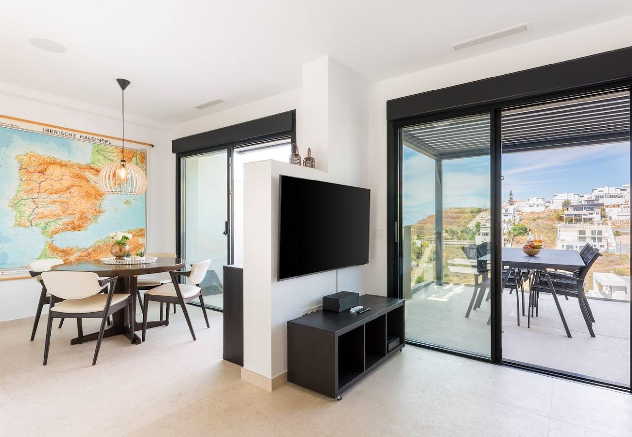 Stuga i Torrox Costa - Stunning House with Private Jacuzzi and Sea views