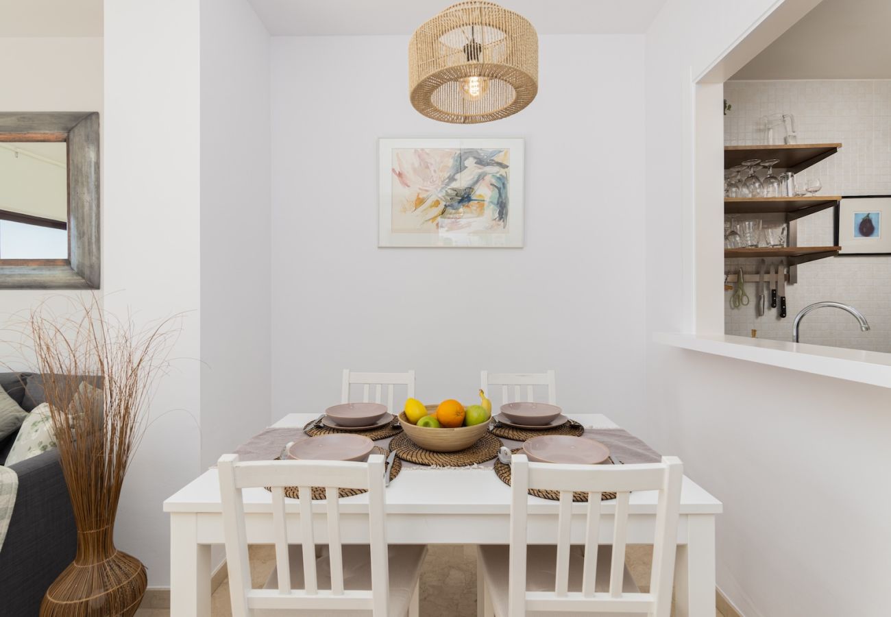 Lägenhet i Nerja - Apartment on Frontline Burriana Beach, Nerja 