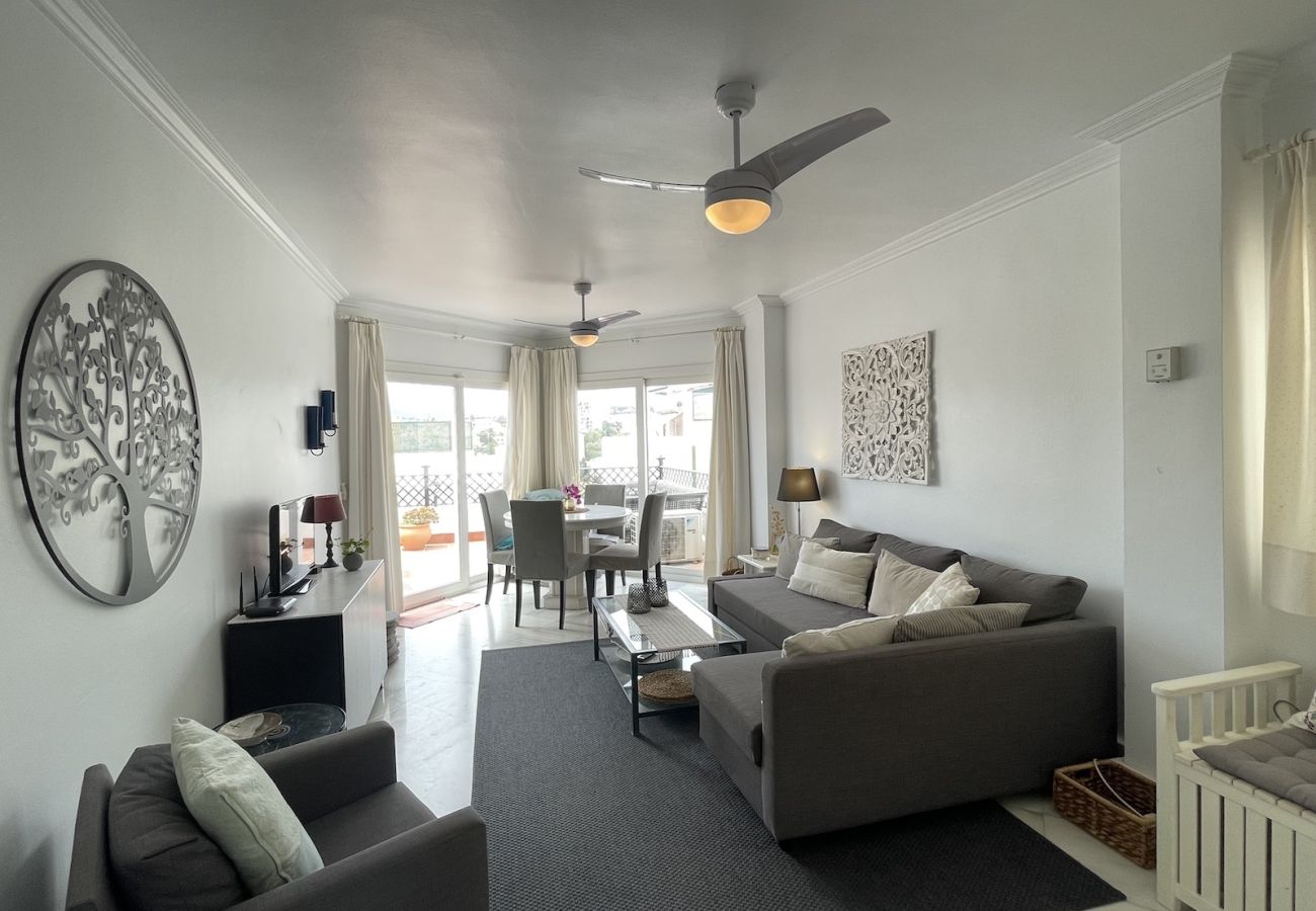 Lägenhet i Nerja - Miramar Nerja - Spacious apartment near Burriana beach with pool