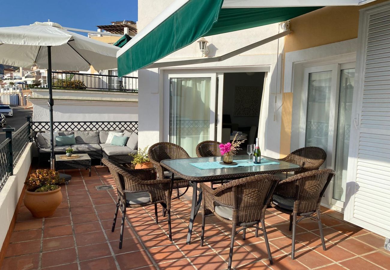 Lägenhet i Nerja - Miramar Nerja - Spacious apartment near Burriana beach with pool